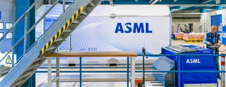 主动请缨做美国在华耳目?光刻机巨头急发声