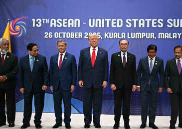 东南亚压力巨大:依赖中国,又怕被美国整…