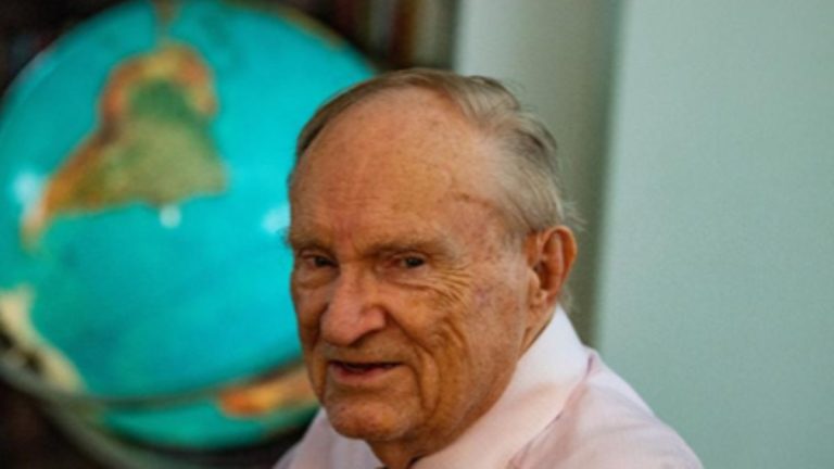 瑞士安乐死机构创办人接受协助死亡离世 终年92岁