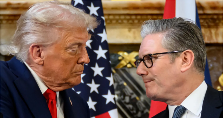 斯塔默要求特朗普道歉,白宫回应