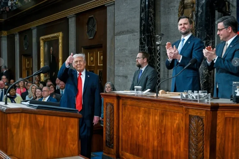 史上最长国情咨文出炉,特朗普年度总结“赢麻了”