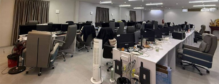 中国公民遭“假官员”电诈受骗金额超千万,驻新加坡使馆提醒