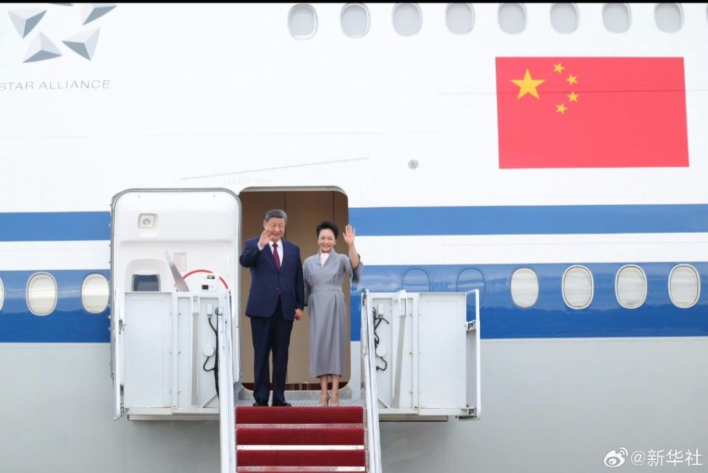 习近平抵达华盛顿对美国进行国事访问