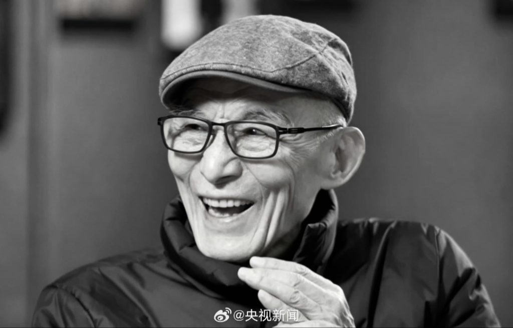 游本昌,因病今晨在北京去世