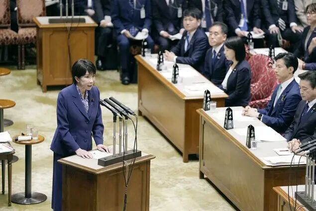高市早苗罕见表态:将继承历代内阁立场,当然也…
